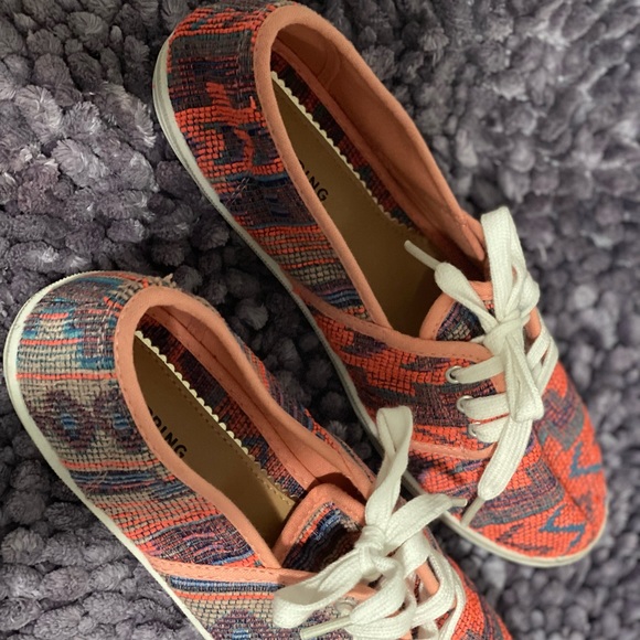 Call It Spring - Picture 3 of 5